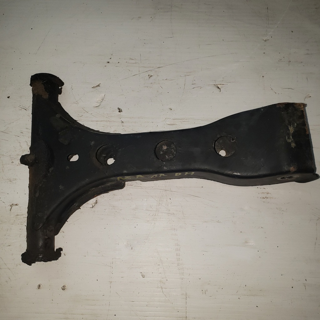 CONTROL ARM WELD, REAR, UPPER