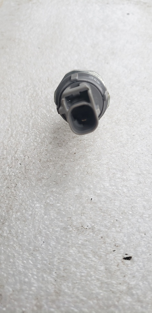 (new ref. 8fp-82504-01-00) oil pressure switch assy