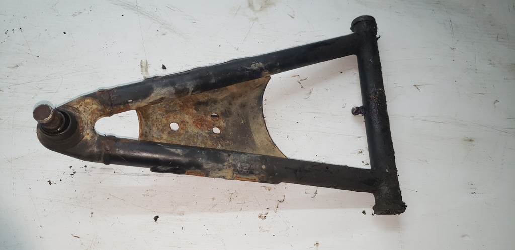 control arm weld frt upr right