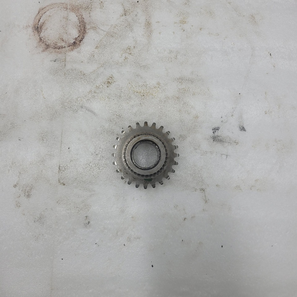 drive sprocket assy. (24t) ur