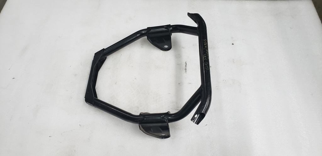 YAMAHA Bracket, Engine - 8JP-F194E-20-00