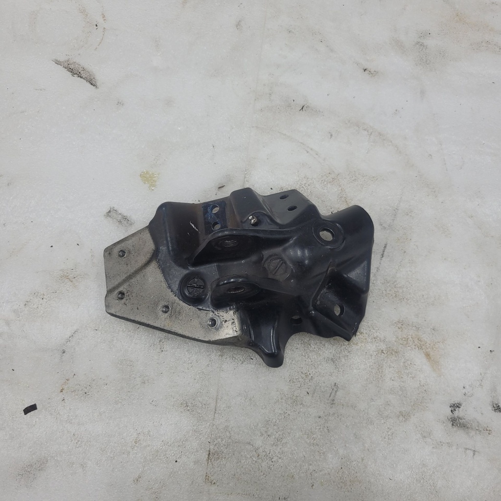 . .Holder, Absorber 2
