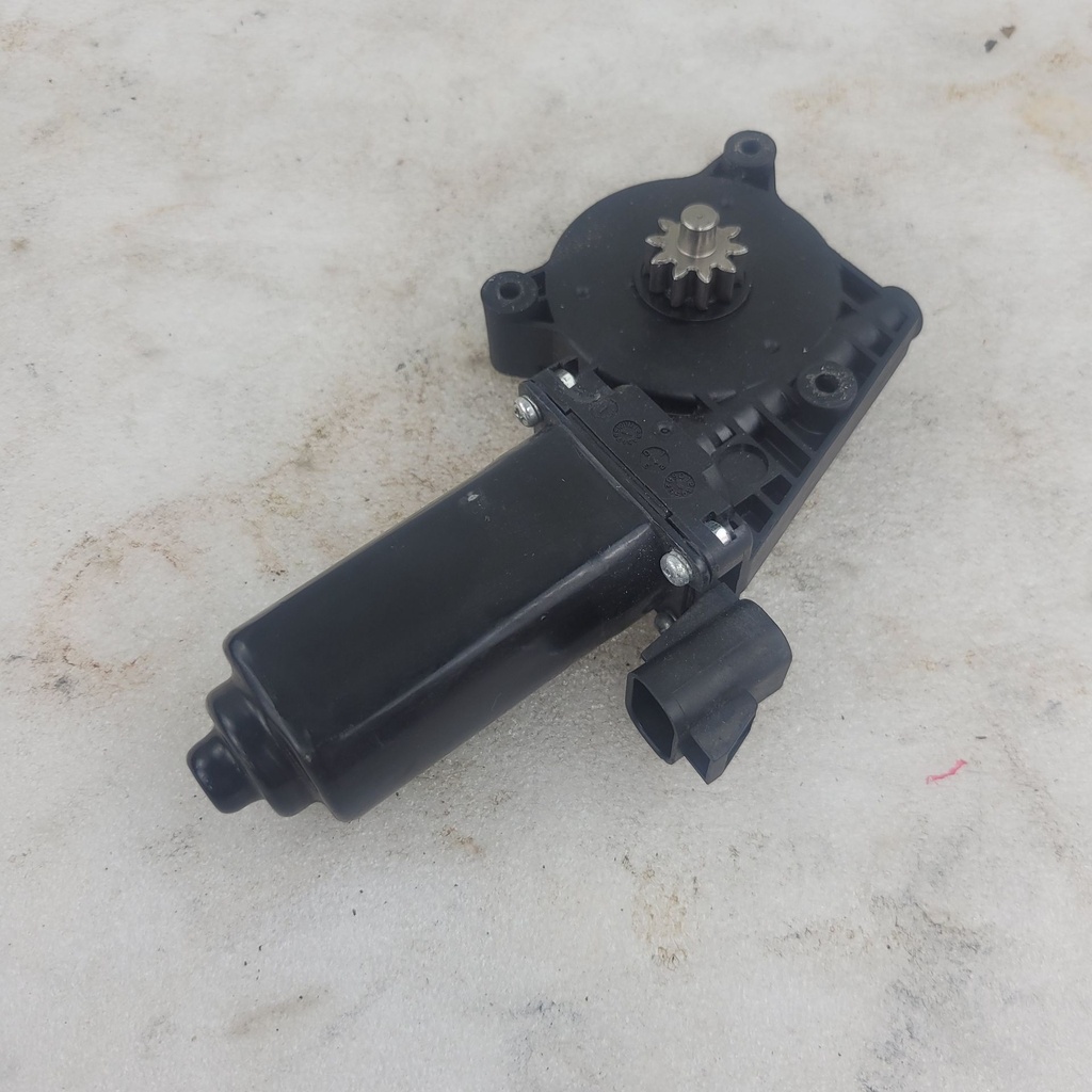 (new ref. 8jp-g616a-20-00) servo motor comp