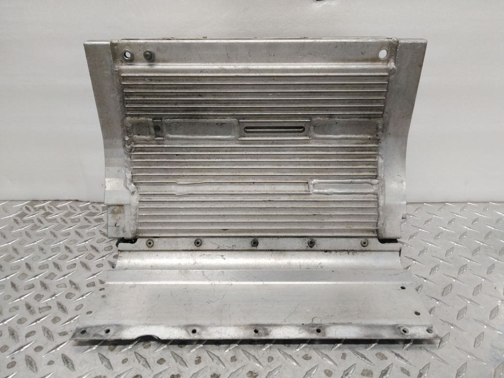 COOLER BULKHEAD ASSEMBLY