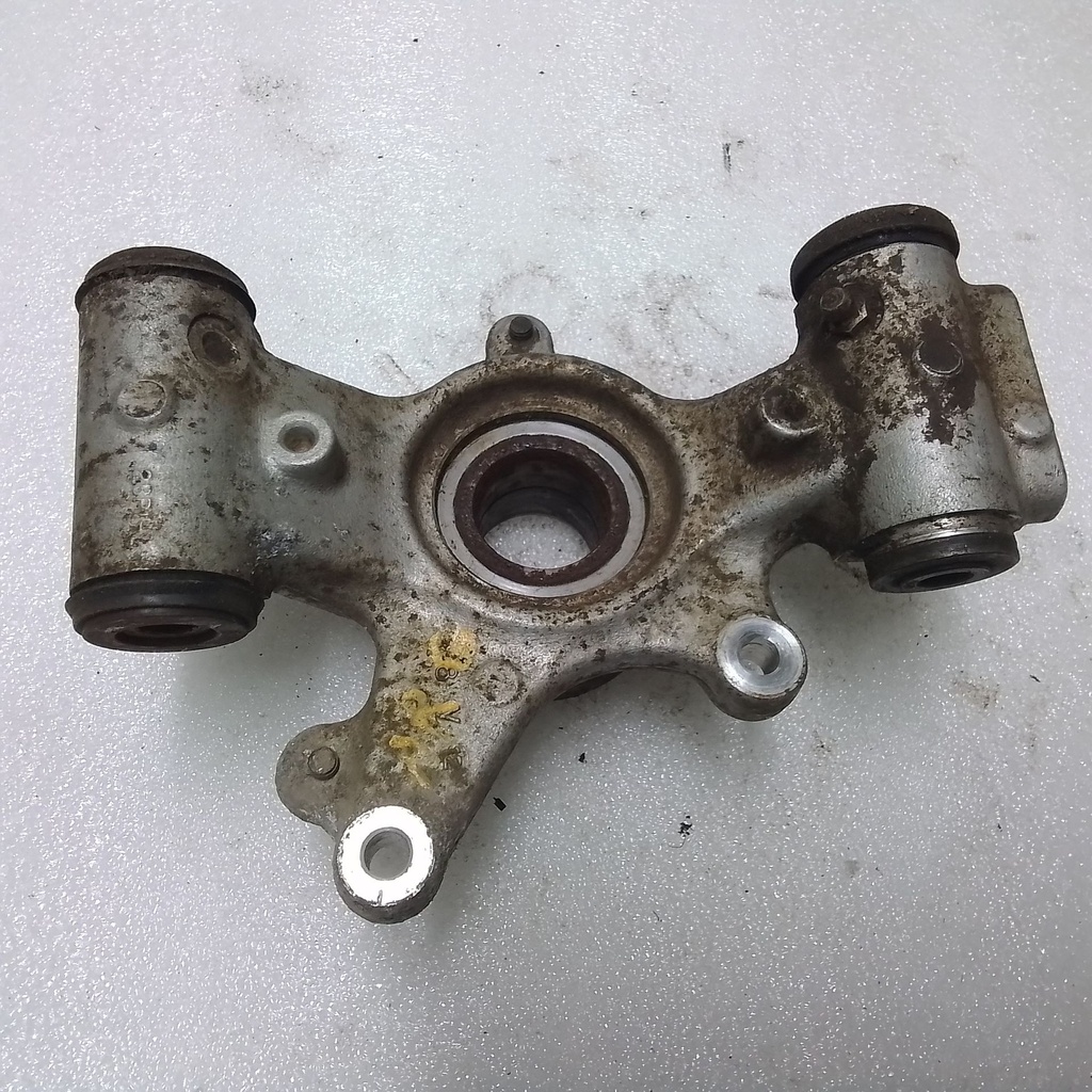 rear knuckle assy