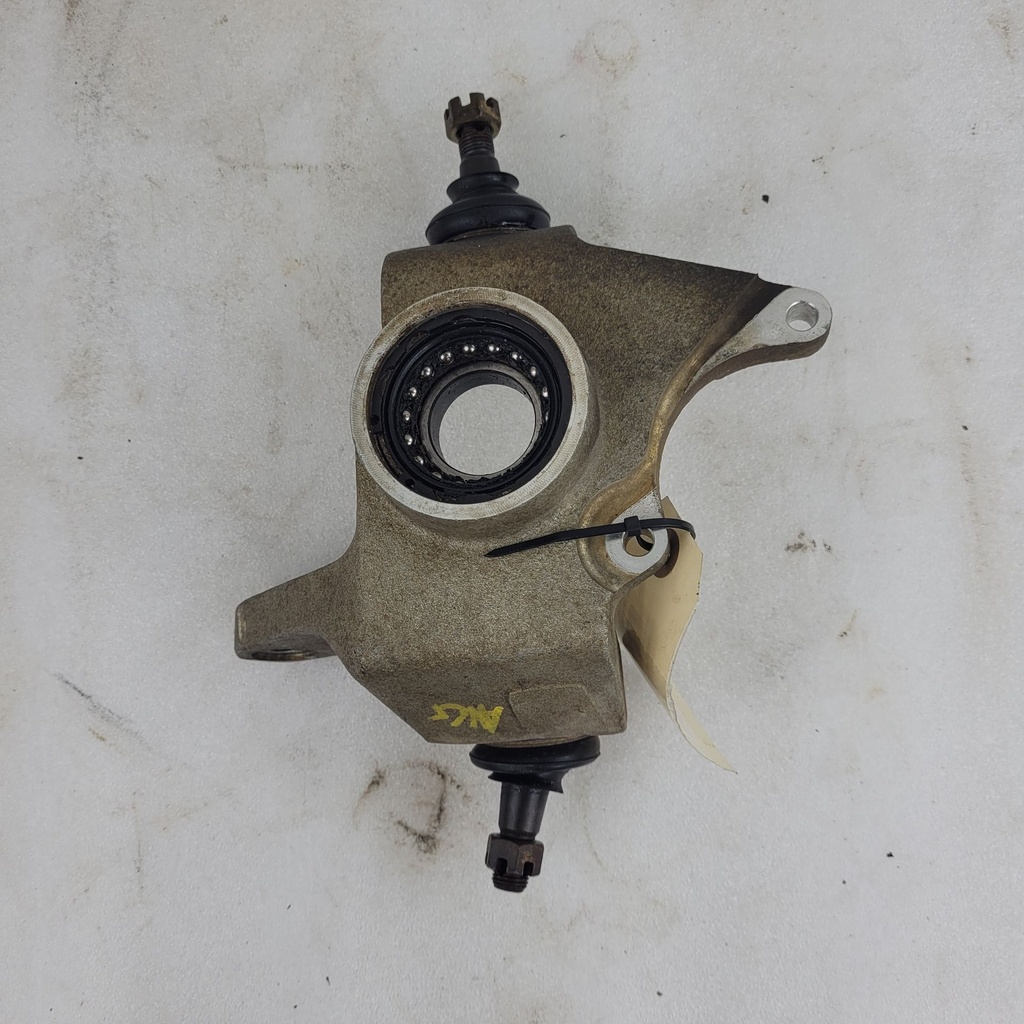 FR, LH KNUCKLE KVF650