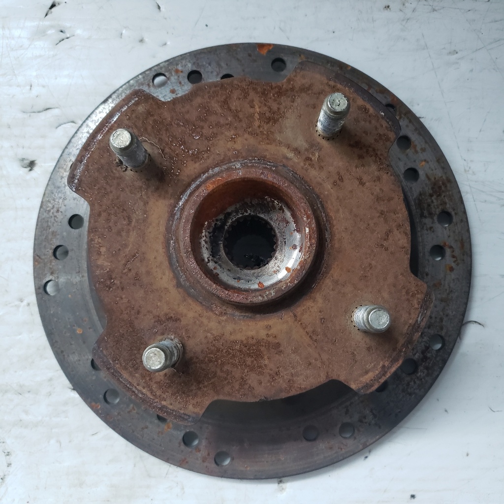 BOMBARDIER WHEEL HUB - 705500634