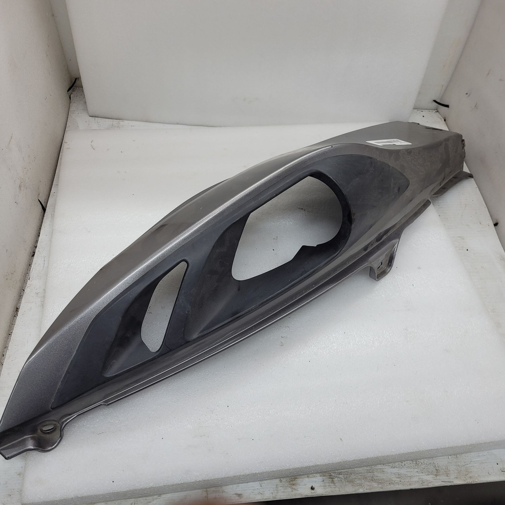 (new ref. 705005589) rh front panel, metallic magnesium rs, magnesium model
