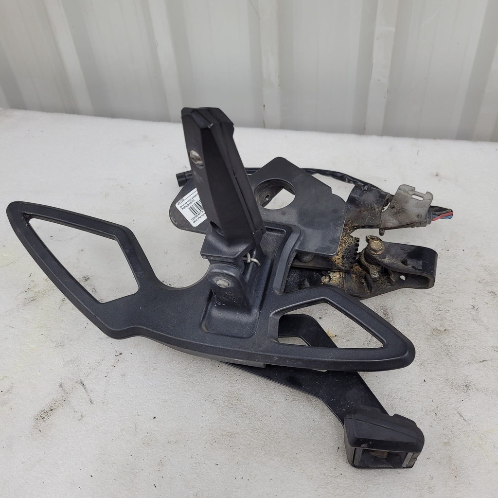 lh front foot support rs-s