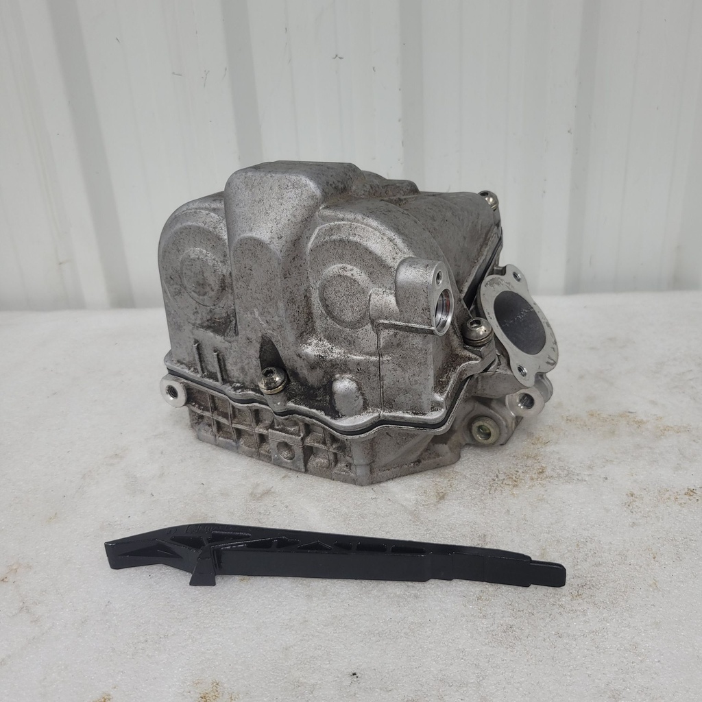 front cylinder head ass'y