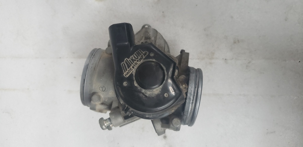 BODY ASSY, THROTTLE - 13400-31G02 SUZUKI
