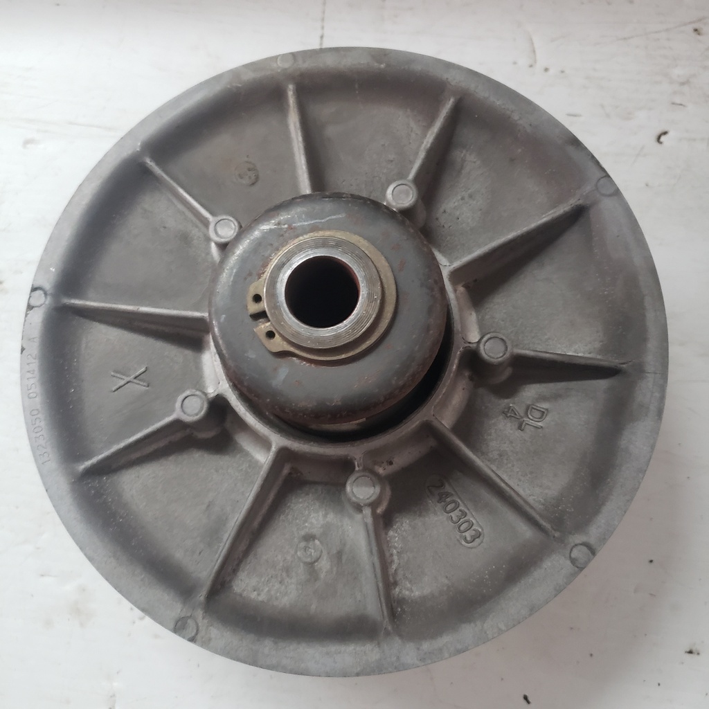 DRIVEN ASSEMBLY