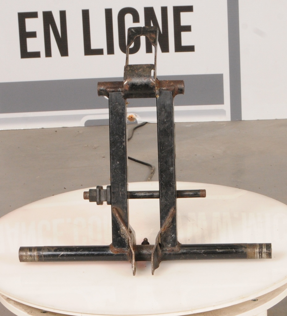 trail arm weld, right, narrow,