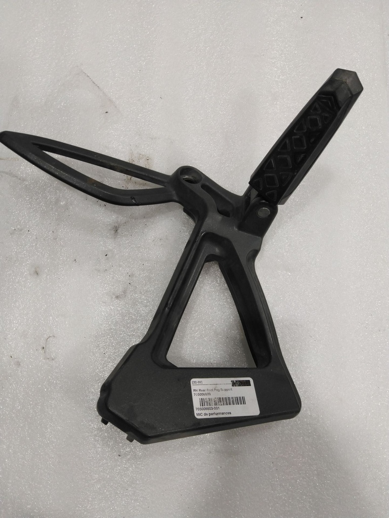 RH Rear Foot Peg Support