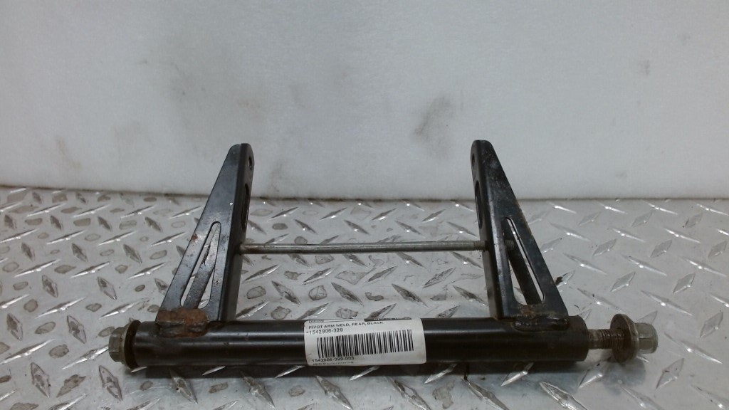 (new ref. 1544229-329) weld-rear pivot arm, ecoat