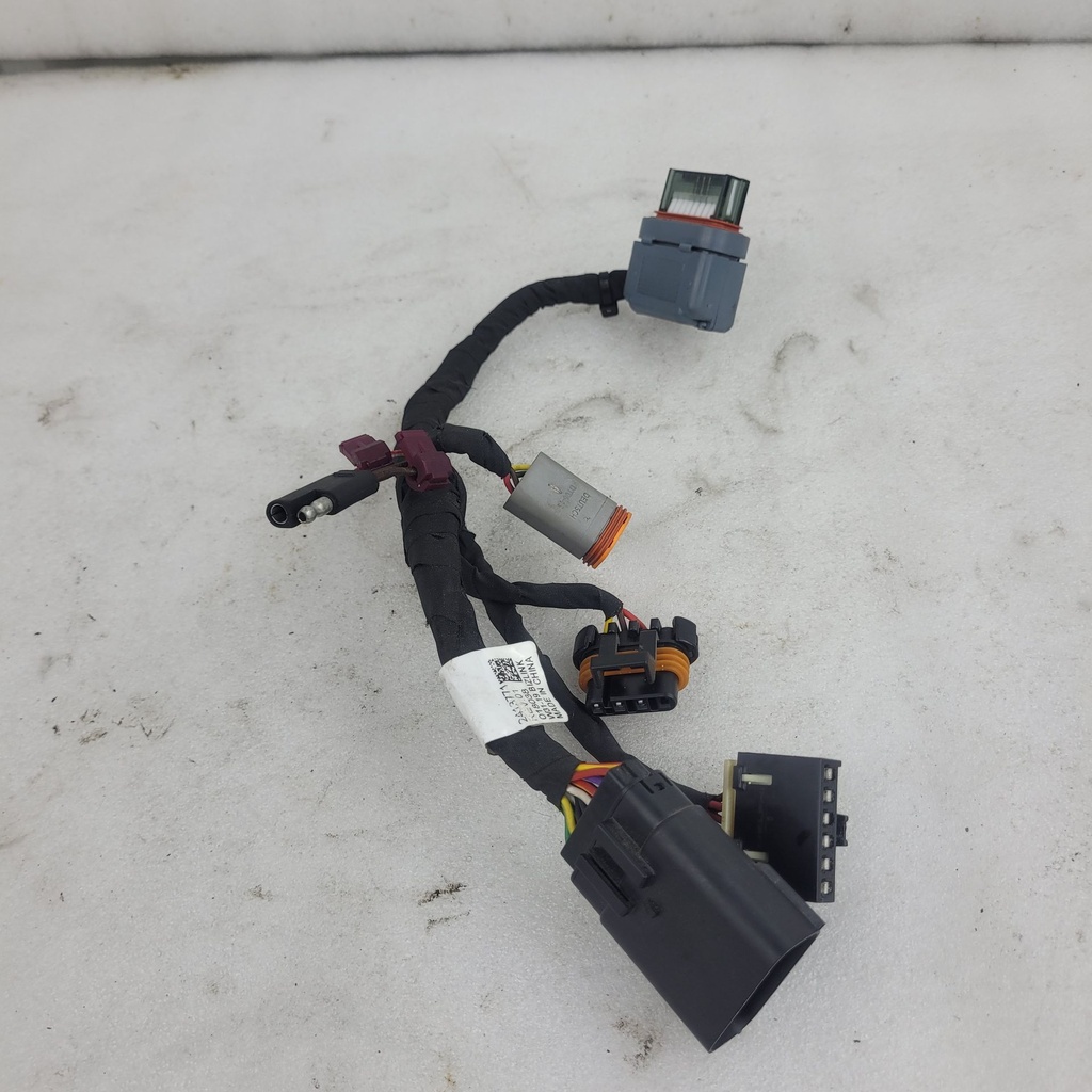 harness-hood pbr prem