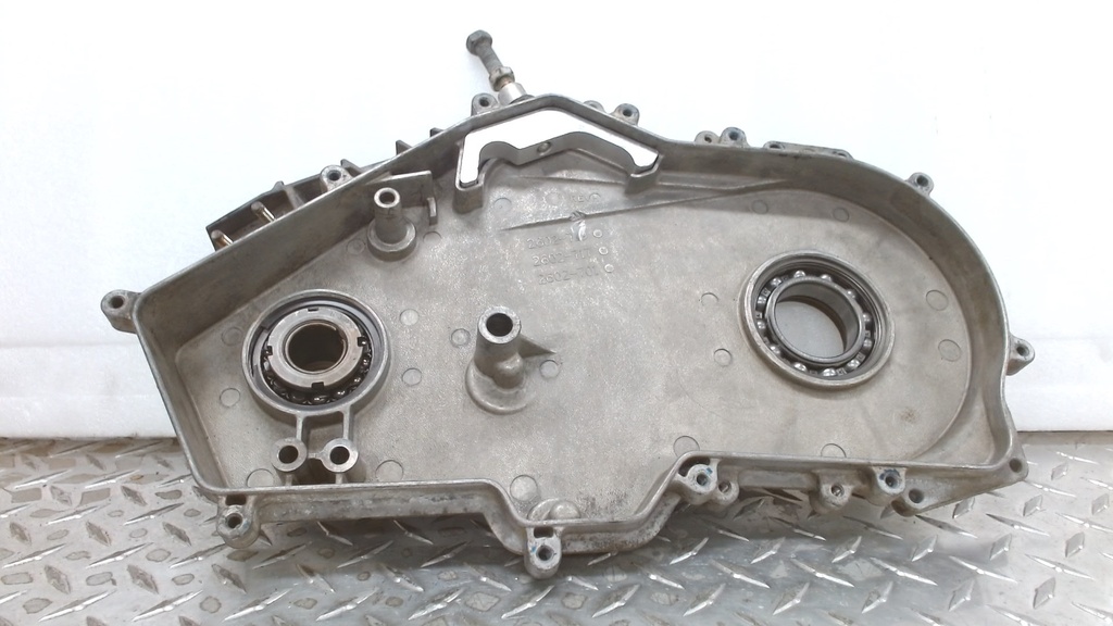 CHAIN CASE