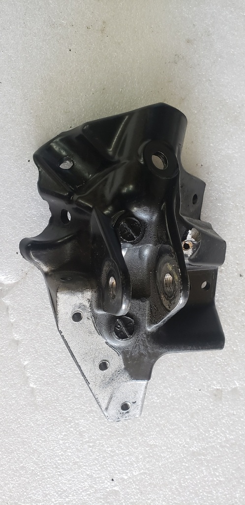 bracket, shock mount - upper left - black