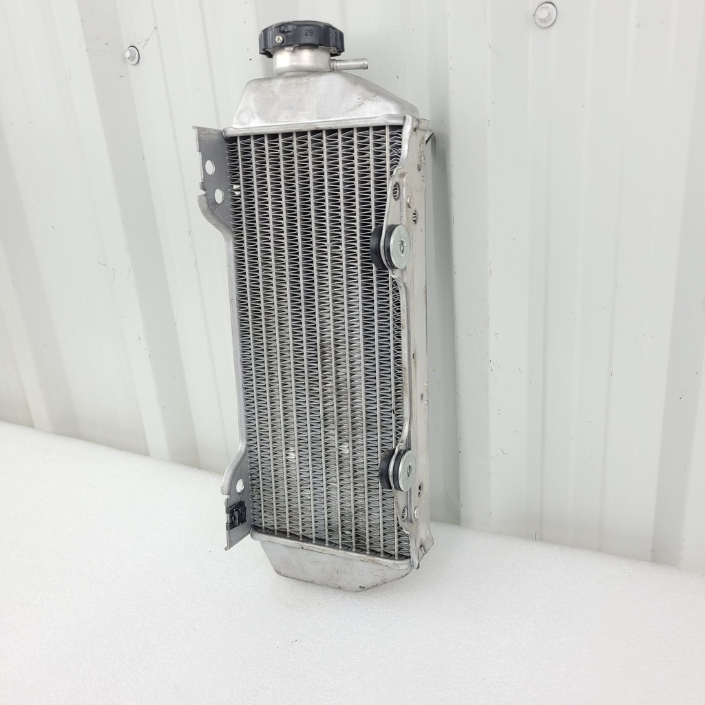 radiator water r
