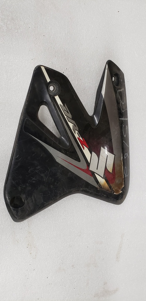 COVER, RADIATOR RH (BLACK - 17760-29FG0-3WX suzuki