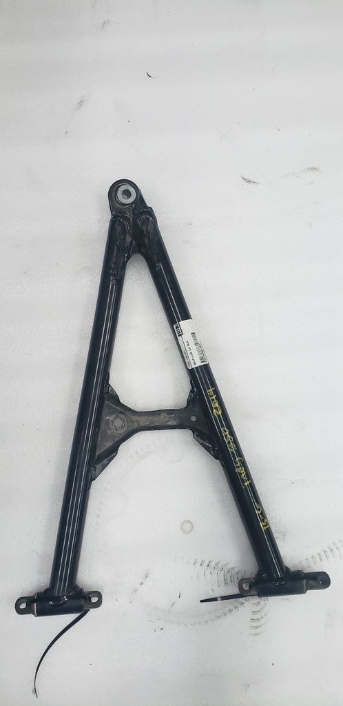CONTROL ARM, LOWER, LEFT SIDE,
