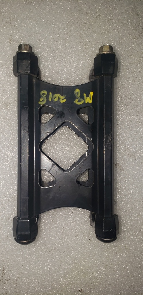 RISER,4.5 HANDLEBAR-PTD BLK