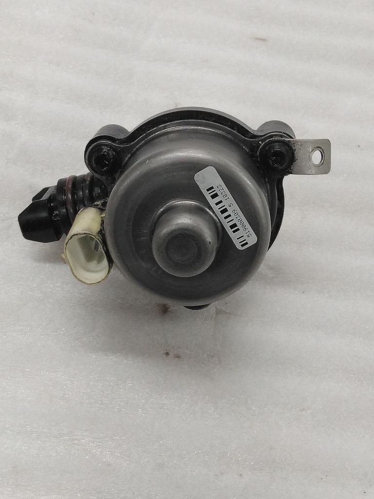 (new ref. 519000375) oil pump