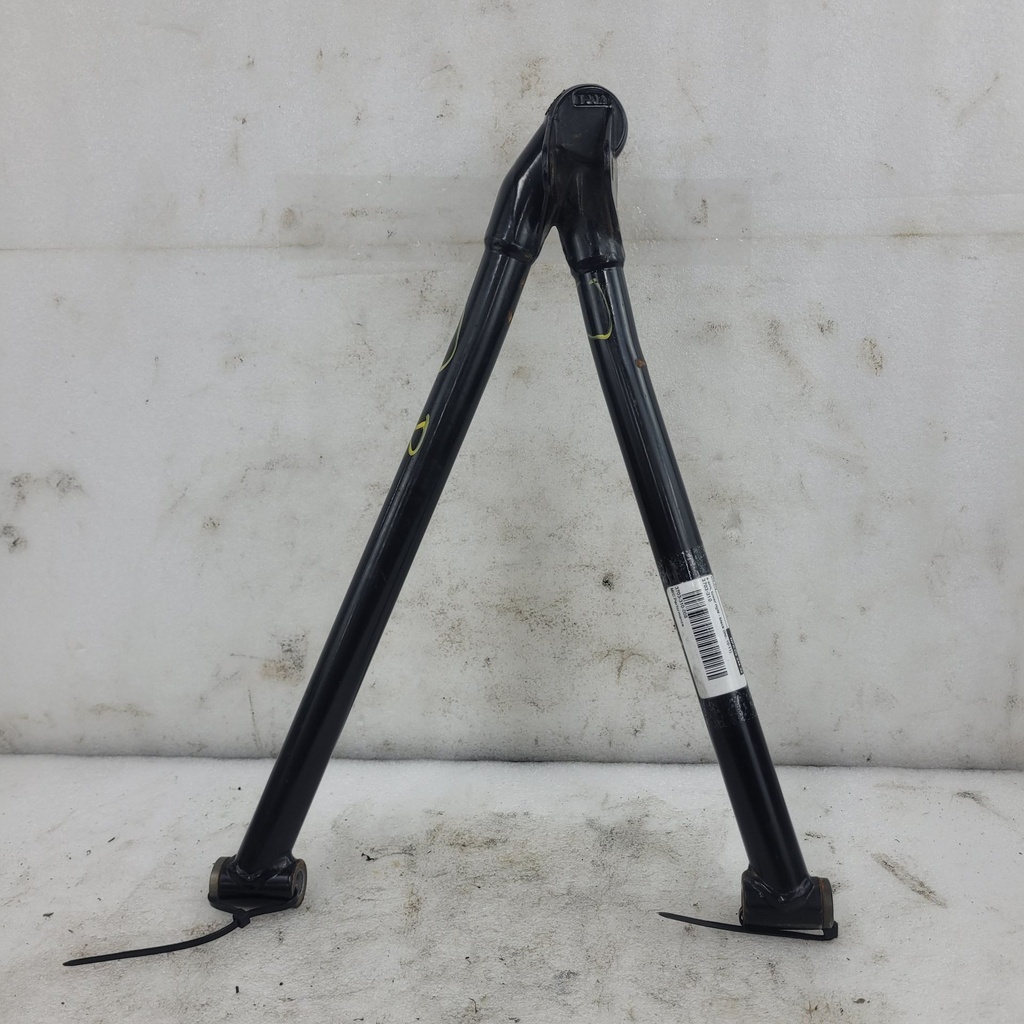 a-arm, lower right - black (inc. 10-11)