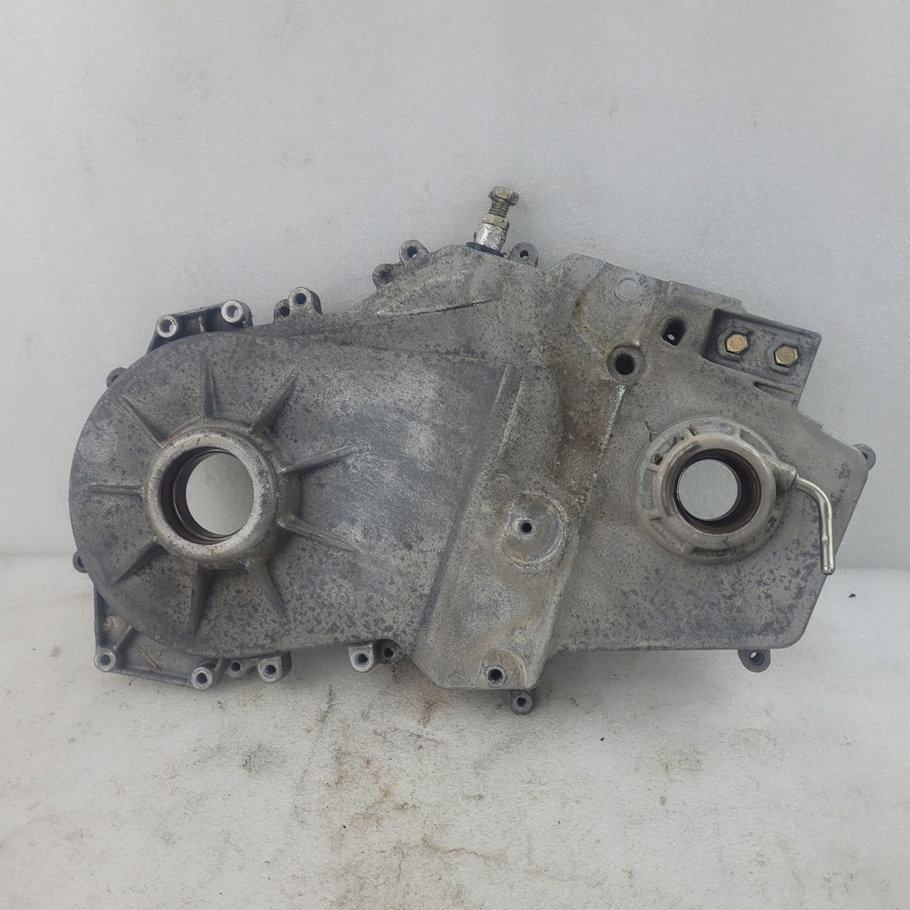 chain case assy.