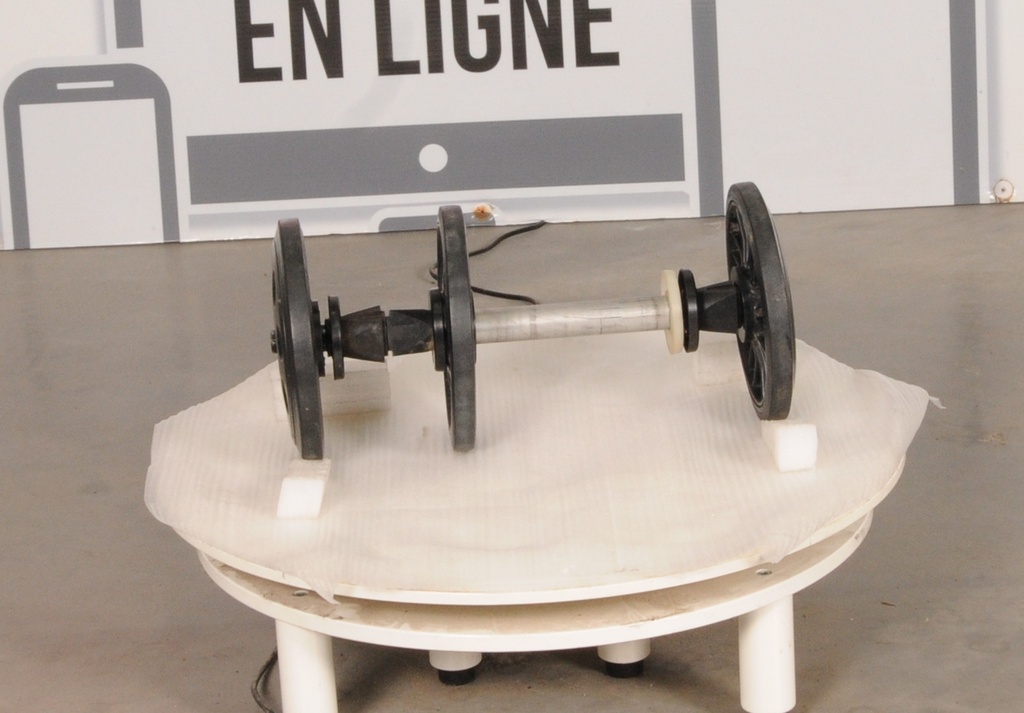 black, wheel ass'y 180 mm wh4-rm-4