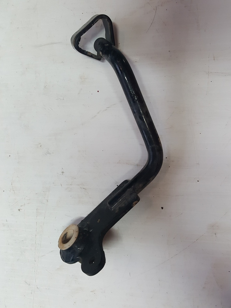 brake pedal weld, medium gloss