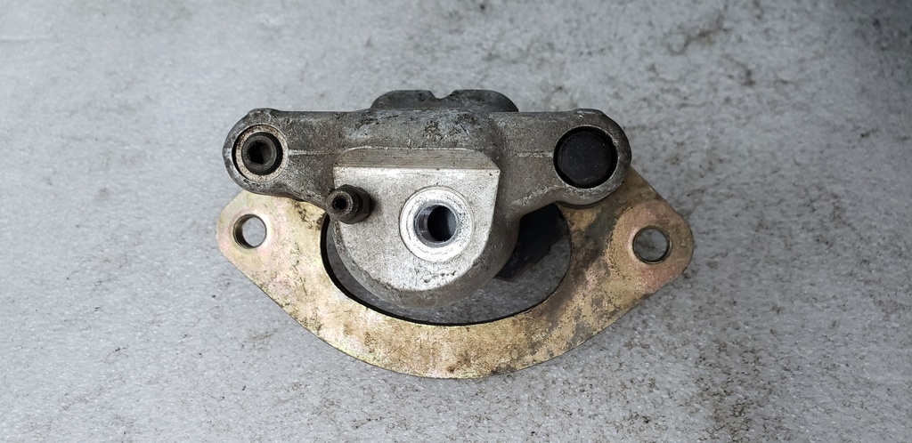 BRAKE CALIPER ASSEMBLY, REAR, 1