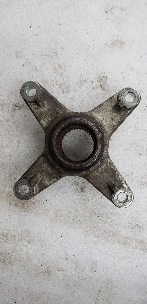 Collar, Sprocket Axle - 1S3-25386-00-00 YAMAHA