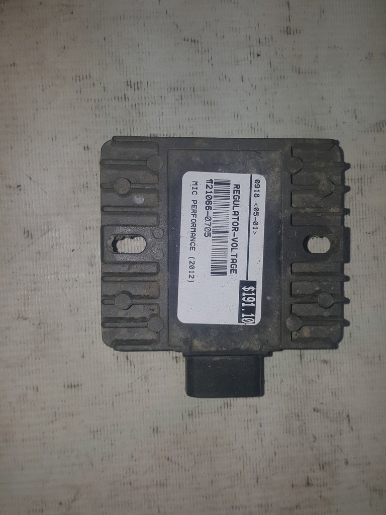 Kawasaki REGULATOR-VOLTAGE - 21066-0705