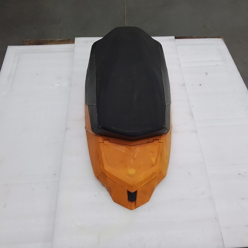 Seat Cover, All Black SUM SP with Deep Black Hood
