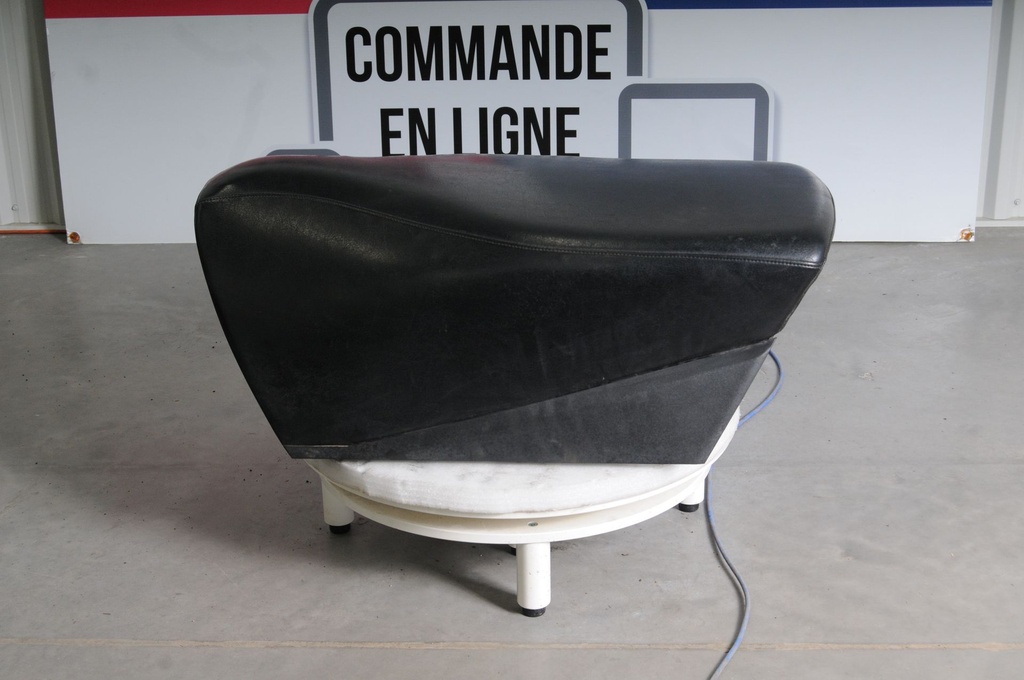 Complete Seat Assembly - Black (inc. 2-5)