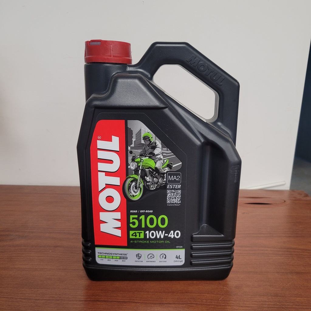 5100 4T ESTER 10W40 4L MOTUL