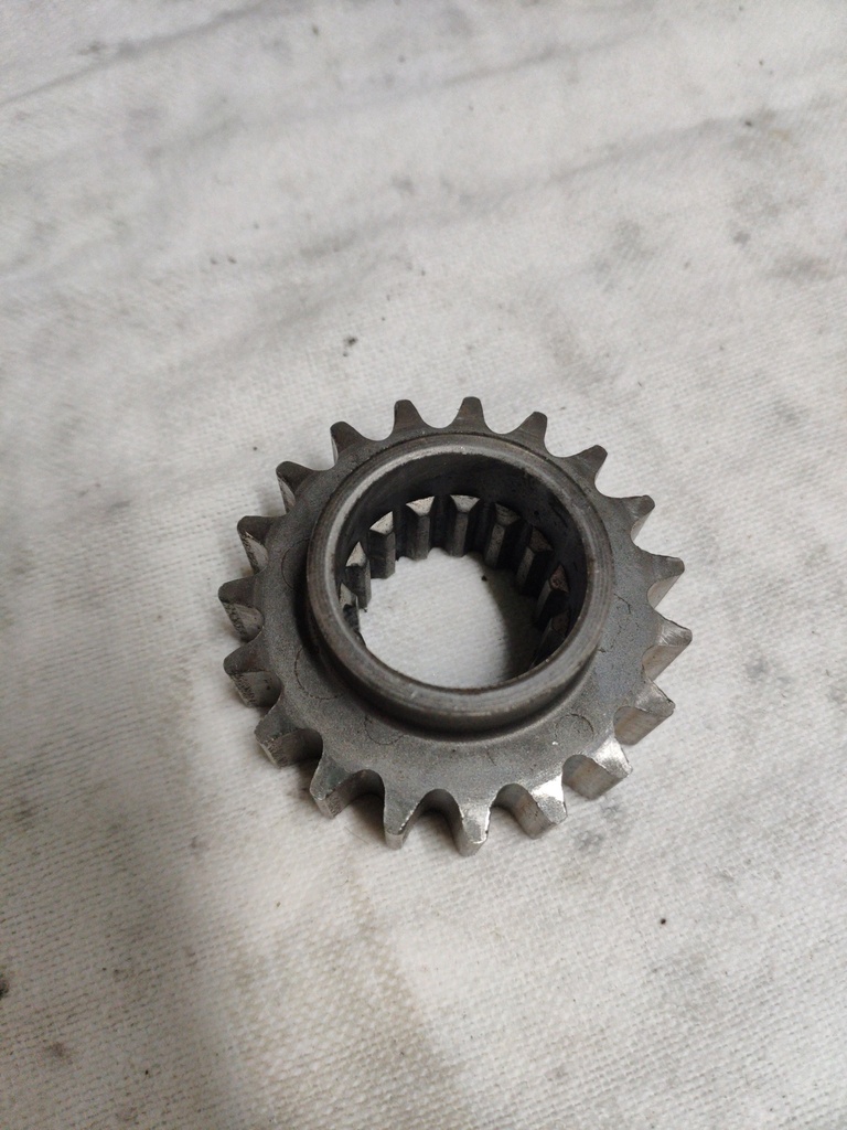 19 tooth sprocket