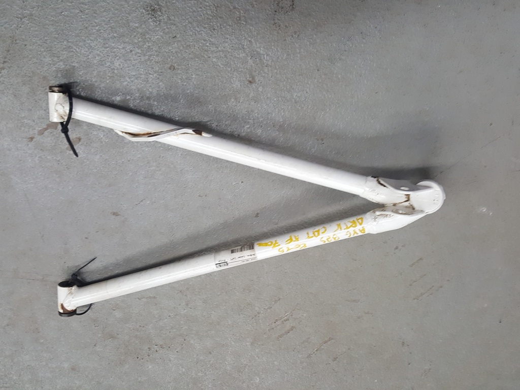 a-arm, lower - left - white (inc. 14-15)