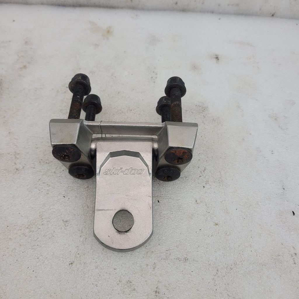 Heavy-Duty Tongue Hitch