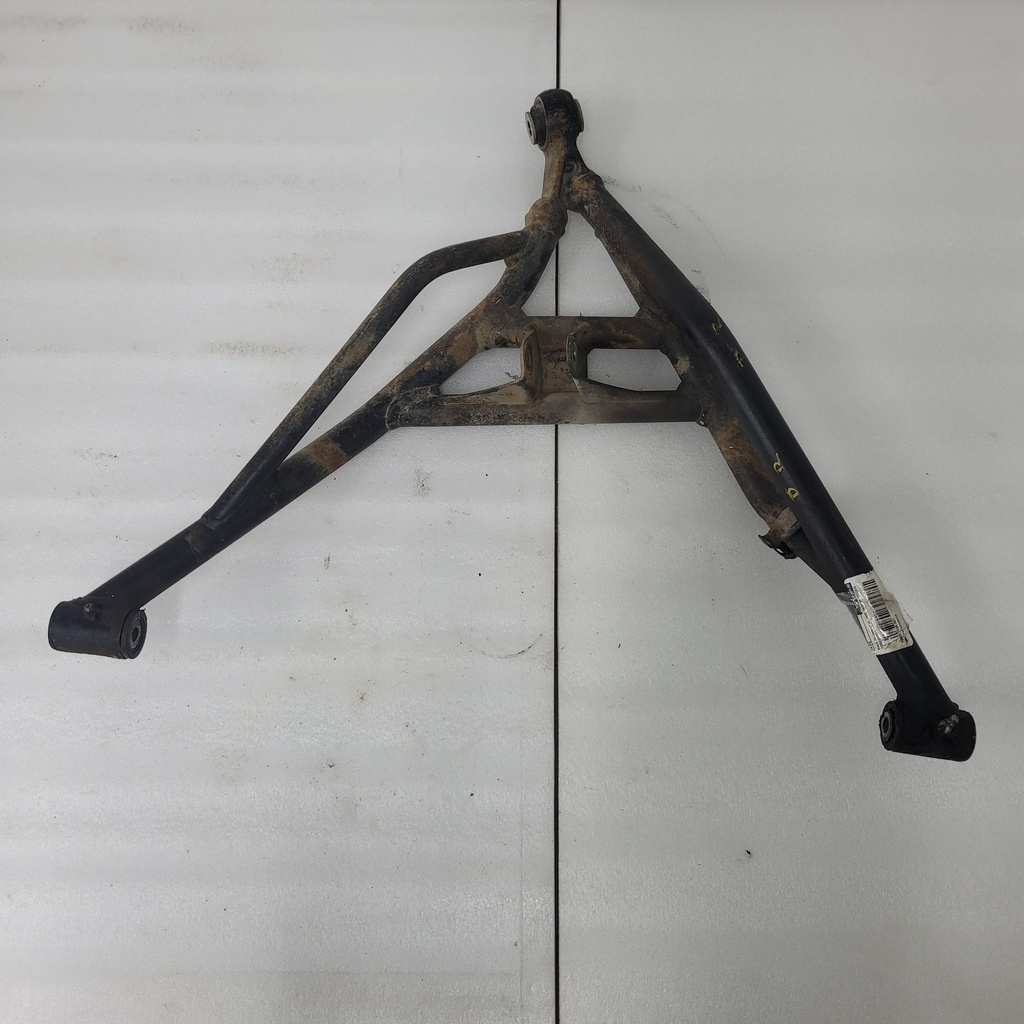 black rh rear lower arm