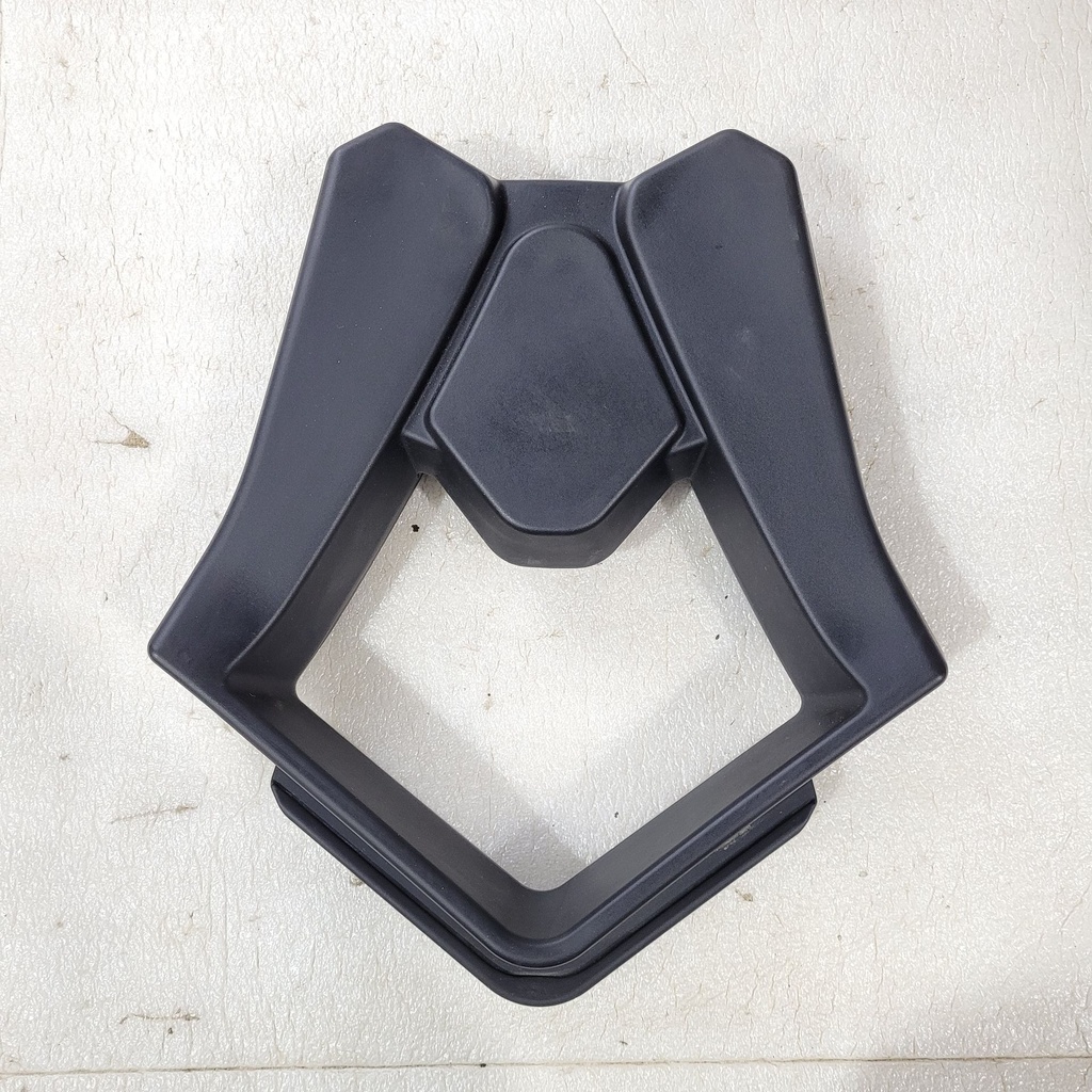 head rest maverick max