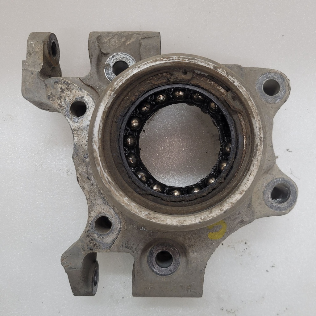 LEFT HAND WHEEL BEARING CARRIER