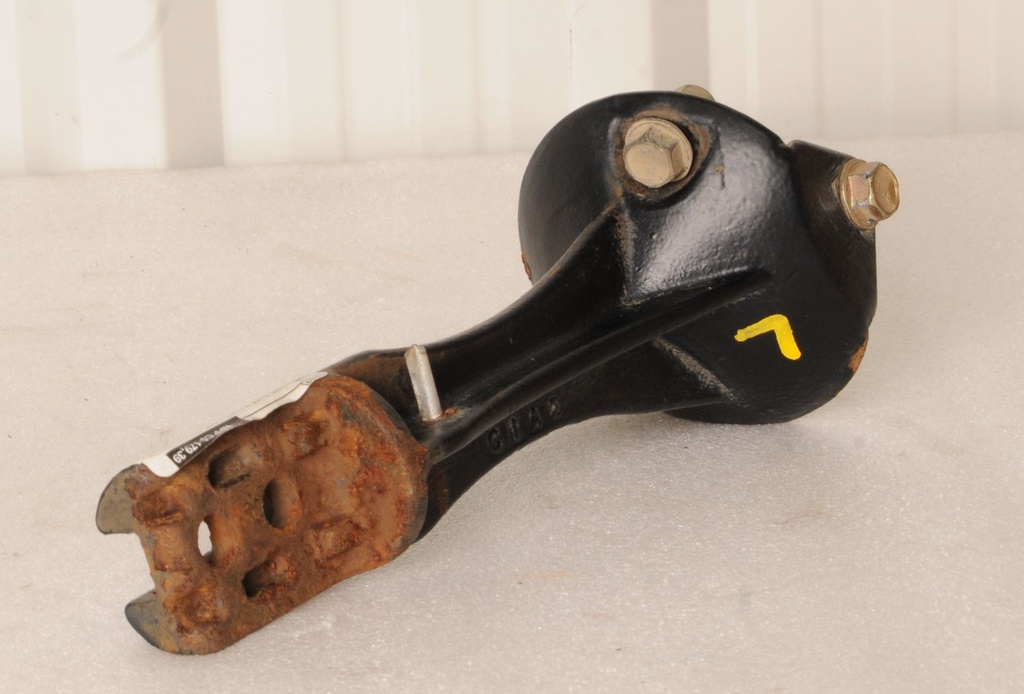 cab frame base, front, left, ma