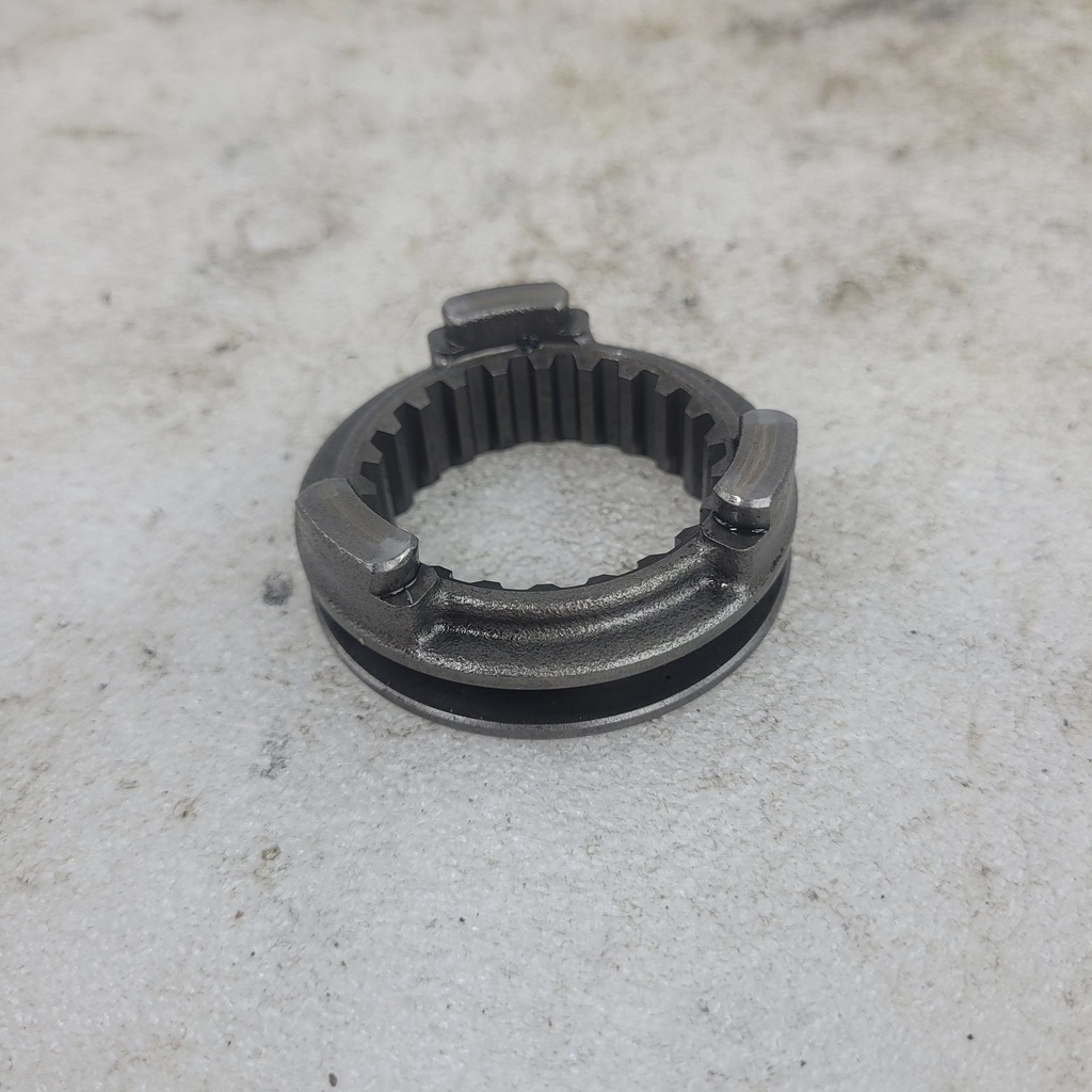 (new ref. 29331-31g10) dog, gear shift high