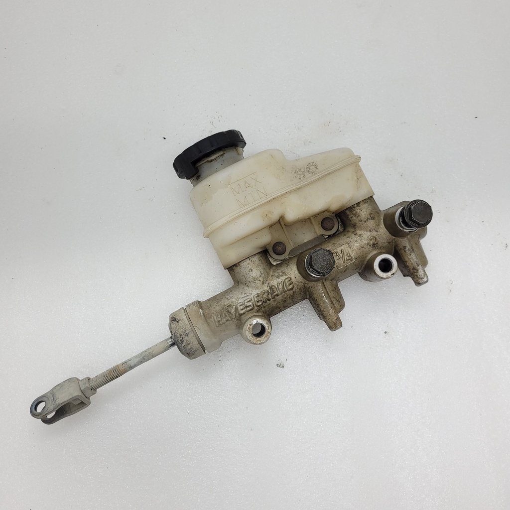 MASTER CYLINDER BRAKE