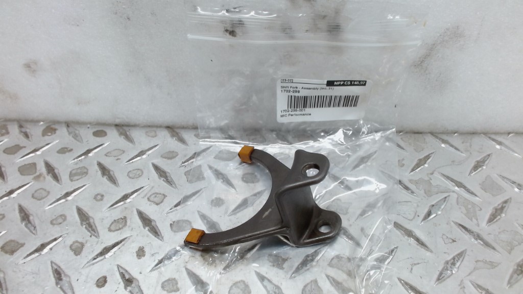 shift fork - assembly (inc. 31)