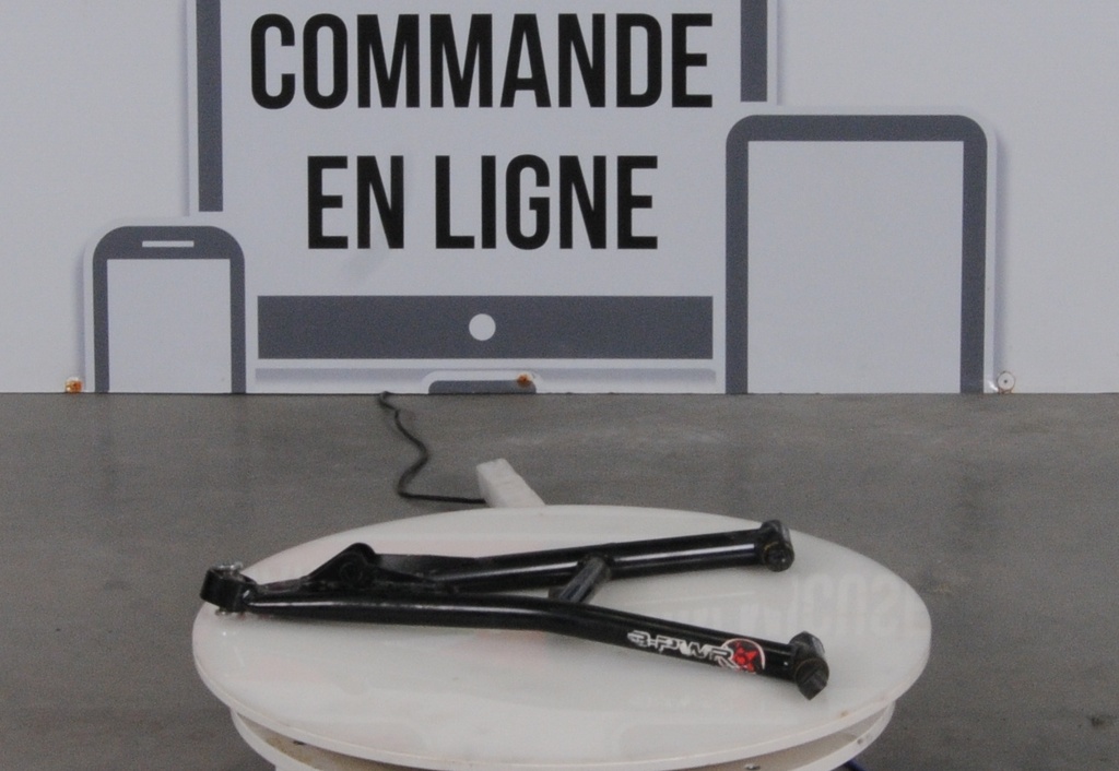 Polaris Matryx/Axys/Pro Ride 39" A-Arm suspension - inférieur droit (Noir)