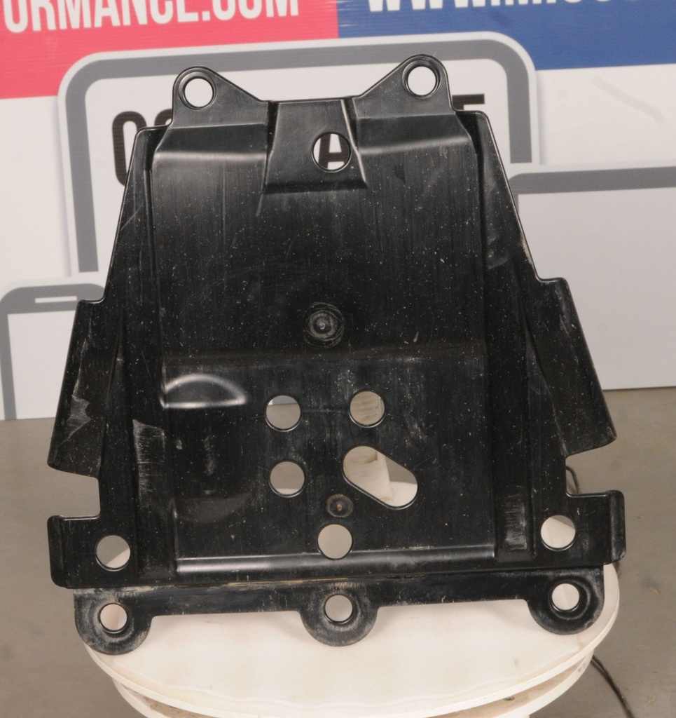 (new ref. 5456433-070) plate-skid,rear,blk