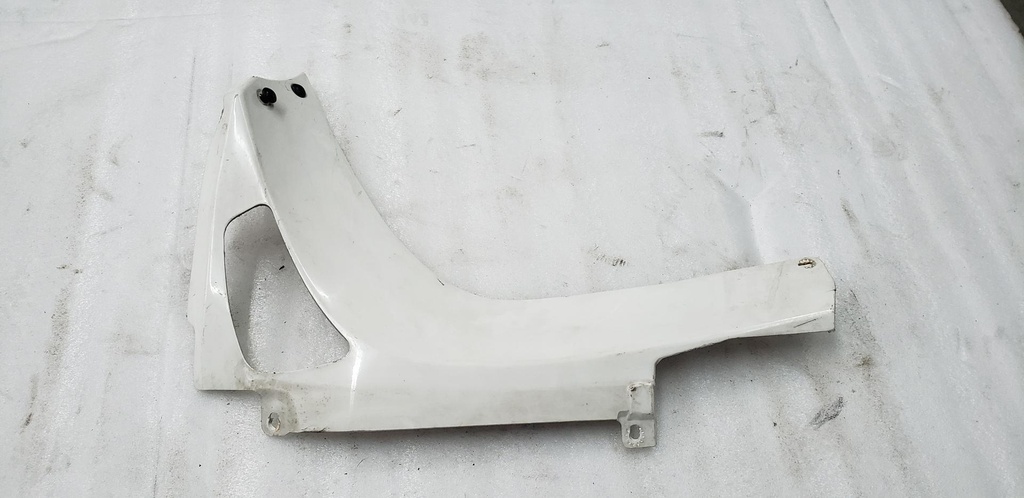 Spar, Rear - Right White - 4706-622 arctic cat